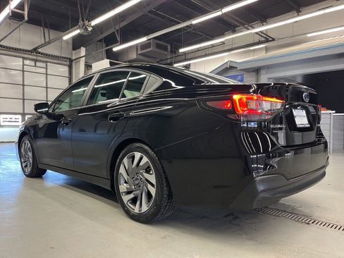 Certified 2025 Subaru Legacy Limited image 5