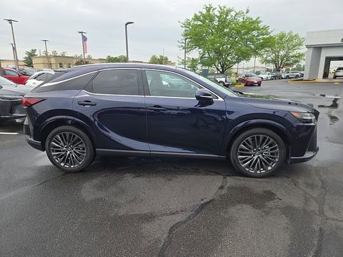 Certified 2025 Lexus RX 350 AWD w/ Convenience Package image 2