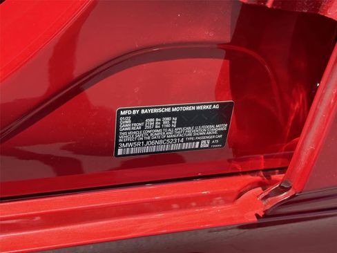 Used 2022 BMW 330i Sedan w/ Driving Assistance Package RWD image 23