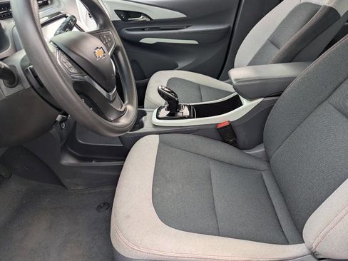Used 2021 Chevrolet Bolt LT image 25