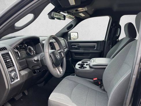 Used 2022 RAM 1500 Classic Warlock w/ Electronics Group AWD/4WD image 9