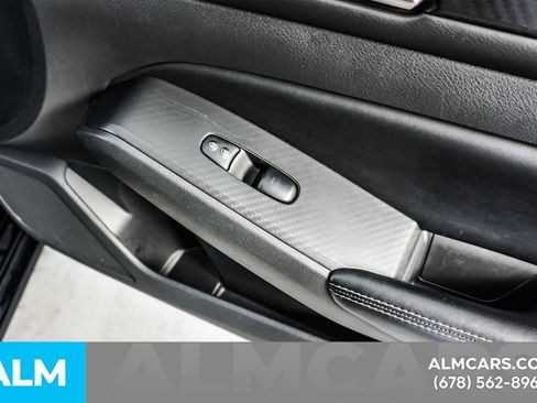 Used 2025 Nissan Altima 2.5 SV FWD image 42