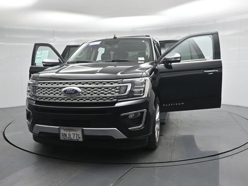 Used 2019 Ford Expedition Platinum RWD image 35