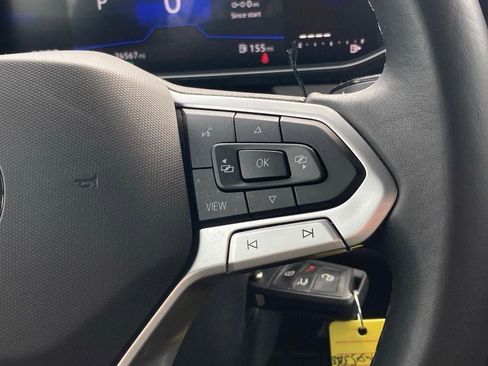 Used 2025 Volkswagen Jetta Sport image 17