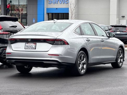 Used 2024 Honda Accord EX image 4