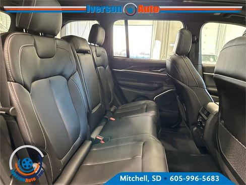 New 2026 Jeep Grand Cherokee Limited w/ Limited Altitude Package image 31