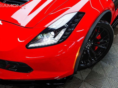 Used 2015 Chevrolet Corvette Z06 RWD image 8