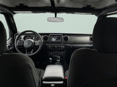 Used 2023 Jeep Wrangler Sport S image 15