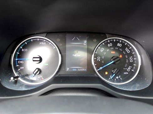 Certified 2021 Toyota RAV4 XLE w/ Convenience Package AWD/4WD image 16
