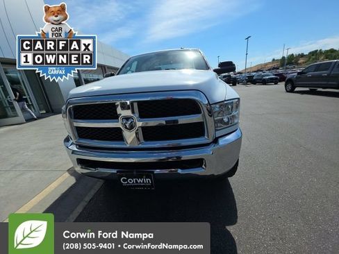 Used 2018 RAM 2500 Tradesman w/ Chrome Appearance Group AWD/4WD image 3