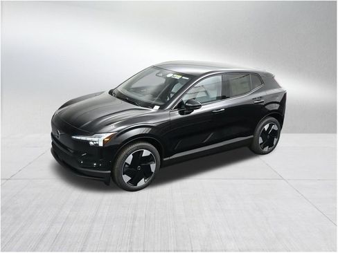 New 2026 Volvo EX30 Ultra AWD/4WD image 13