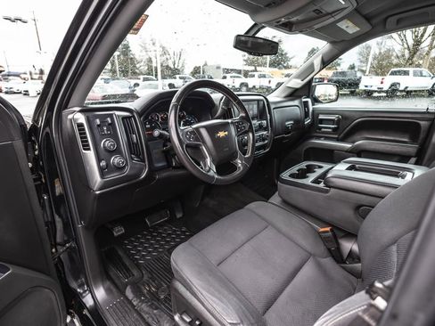 Used 2017 Chevrolet Silverado 1500 LT image 22
