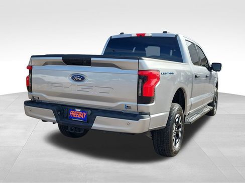 Used 2023 Ford F150 Lightning XLT AWD/4WD image 4