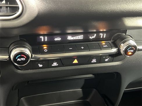 Certified 2022 MAZDA CX-30 AWD 2.5 S w/ Premium Package image 15