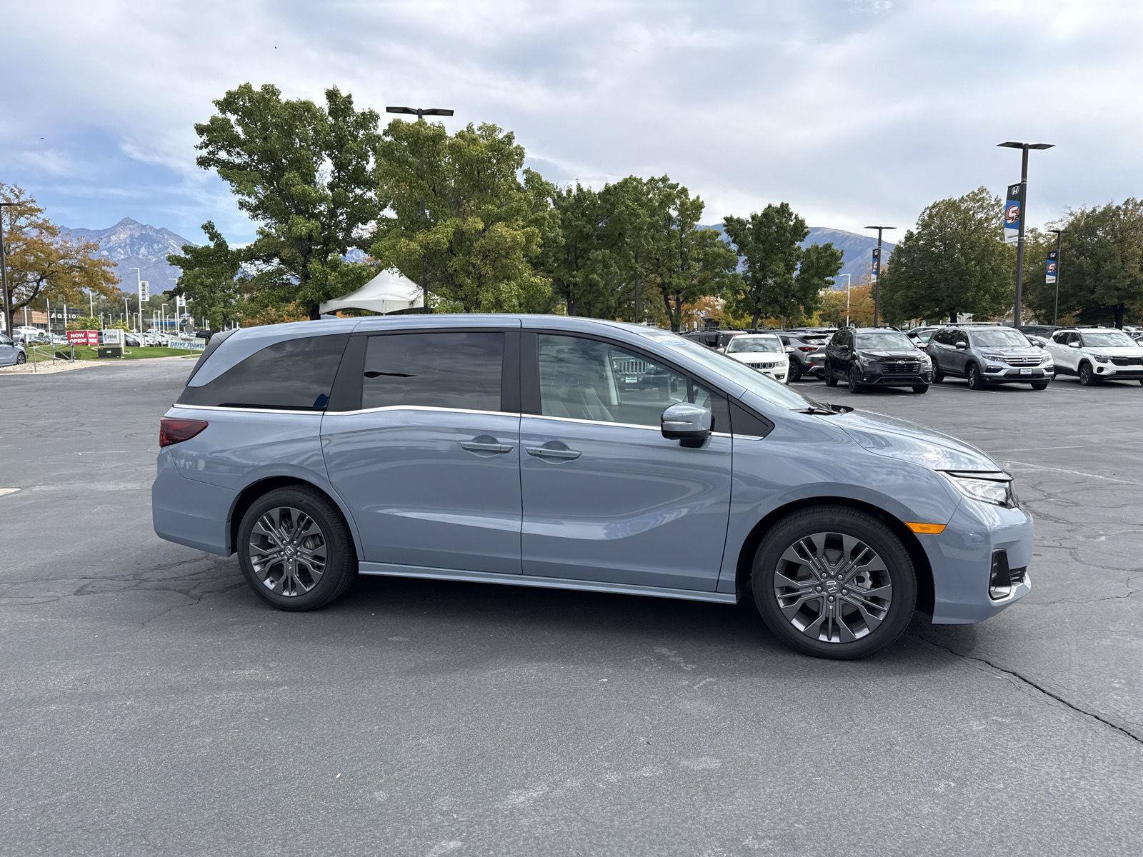 Certified 2026 Honda Odyssey Touring image 3