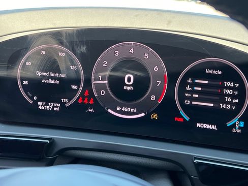 Certified 2024 Porsche Cayenne Coupe AWD/4WD image 24