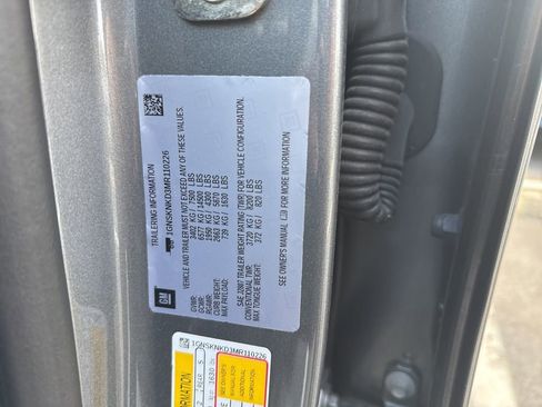 Used 2021 Chevrolet Tahoe LT w/ LT Signature Package image 7