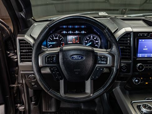 Used 2020 Ford Expedition XLT w/ FX4 Off-Road Package AWD/4WD image 16