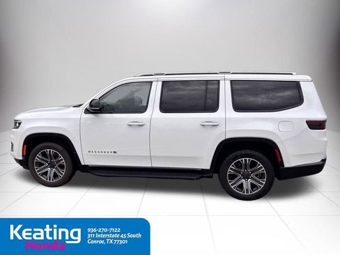 Used 2024 Jeep Wagoneer Series II w/ Flexible Seating Group RWD image 10