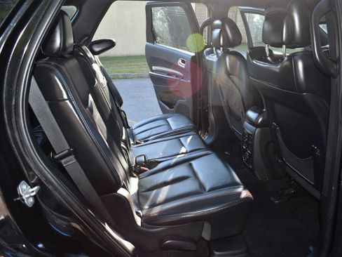 Used 2015 Dodge Durango R/T w/ Blacktop Package AWD/4WD image 25
