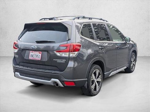 Used 2020 Subaru Forester Touring image 5