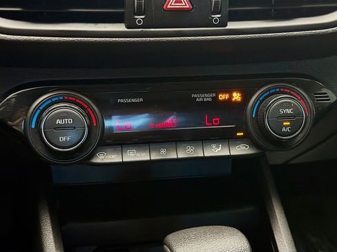 Used 2019 Kia Forte LXS image 10