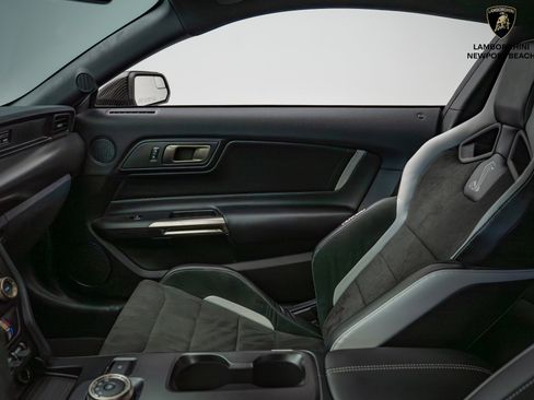 Used 2022 Ford Mustang Shelby GT500 w/ Handling Package image 35