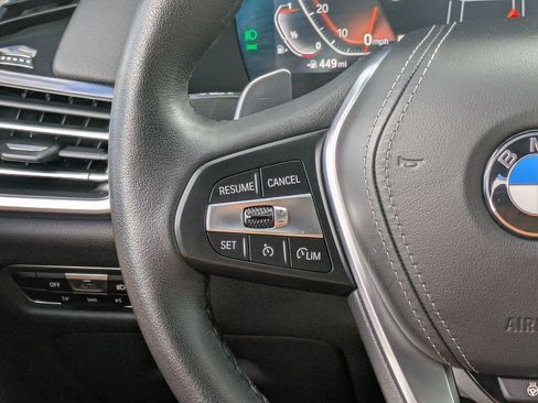 Used 2022 BMW X5 xDrive40i w/ Premium Package image 13