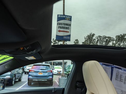 Used 2019 Mercedes-Benz CLA 250 image 7