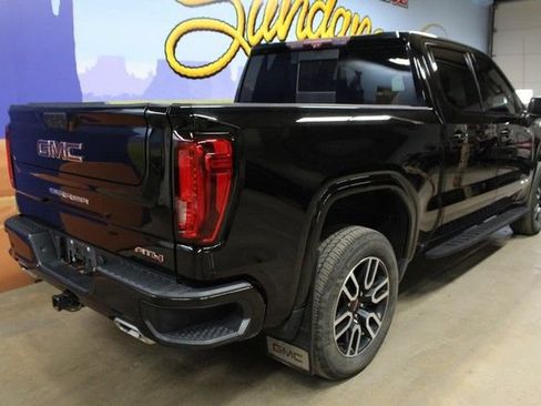 Used 2020 GMC Sierra 1500 AT4 w/ Technology Package AWD/4WD image 5