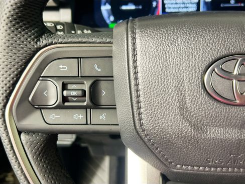 New 2026 Toyota Tacoma TRD Off-Road image 18