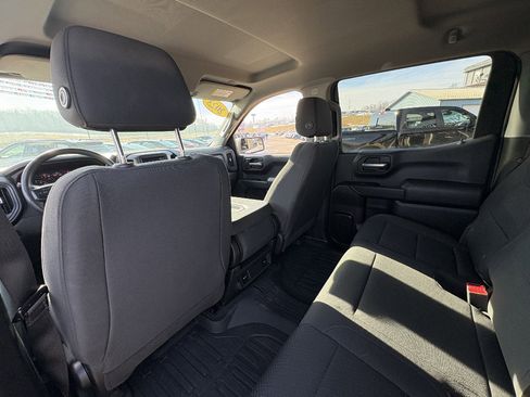 Used 2023 GMC Sierra 1500 Pro w/ Pro Value Package AWD/4WD image 18