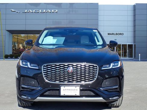 Certified 2023 Jaguar F-PACE S image 8