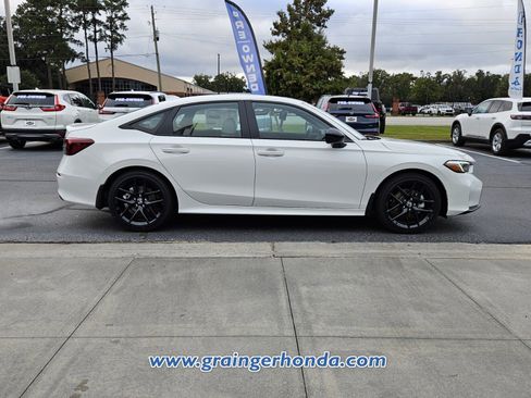 New 2026 Honda Civic FWD Hybrid Sedan image 6