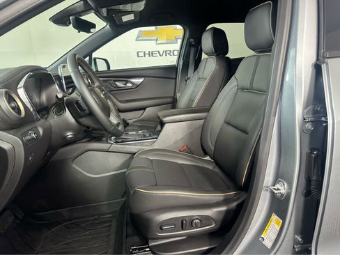 Used 2024 Chevrolet Blazer Premier w/ Driver Confidence II Package AWD/4WD image 10