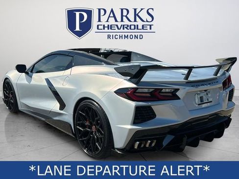 Used 2022 Chevrolet Corvette Stingray w/ Z51 Performance Package image 6