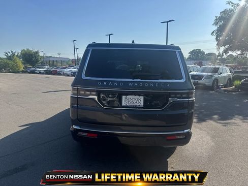 Used 2024 Jeep Grand Wagoneer Series I w/ HD Trailer Tow Package image 7