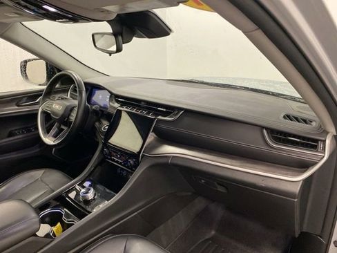 Used 2021 Jeep Grand Cherokee L Limited image 28