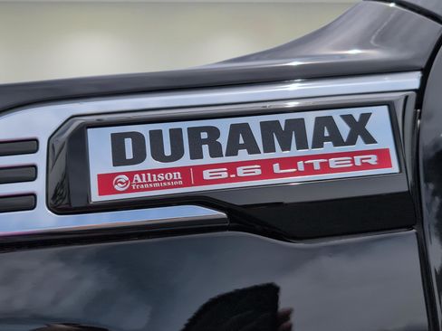 New 2025 GMC Sierra 2500 SLT w/ SLT Convenience Package image 29