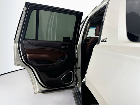 Used 2015 Chevrolet Tahoe LTZ image 27