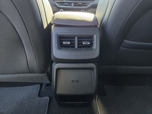 New 2026 Chevrolet Equinox EV RS image 11