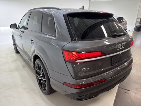 Used 2020 Audi Q7 3.0T Prestige w/ Prestige Package image 12