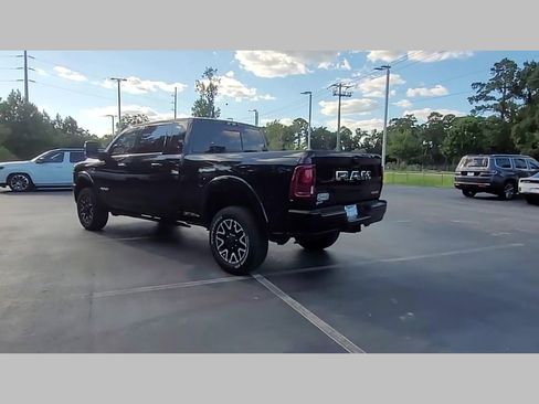 New 2025 RAM 2500 Limited AWD/4WD image 29