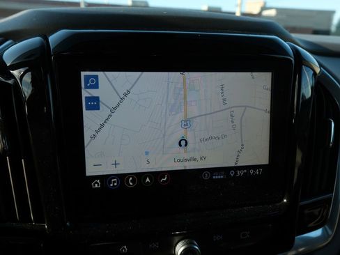 Used 2020 Chevrolet Traverse LT w/ LT Premium Package image 10