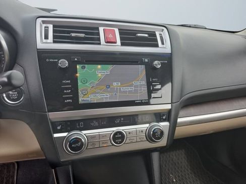 Used 2017 Subaru Outback 2.5i Limited AWD/4WD image 19