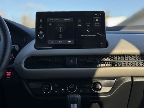 Certified 2026 Honda HR-V LX image 18