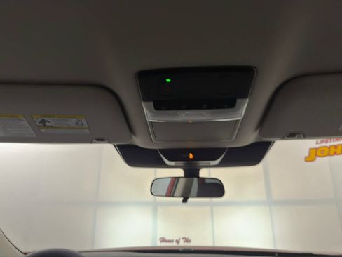 New 2026 Nissan Pathfinder SV image 21