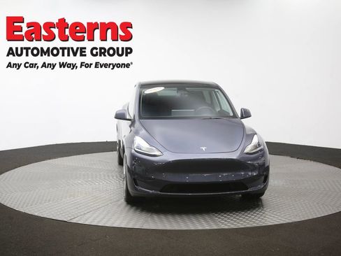 Used 2023 Tesla Model Y Long Range AWD/4WD image 46