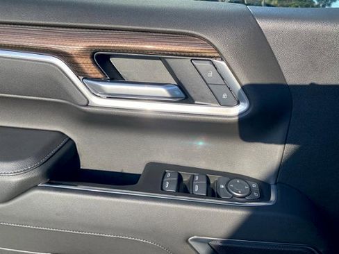 New 2025 Chevrolet Silverado 1500 LT AWD/4WD image 17