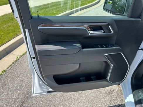 New 2025 Chevrolet Silverado 1500 RST image 33